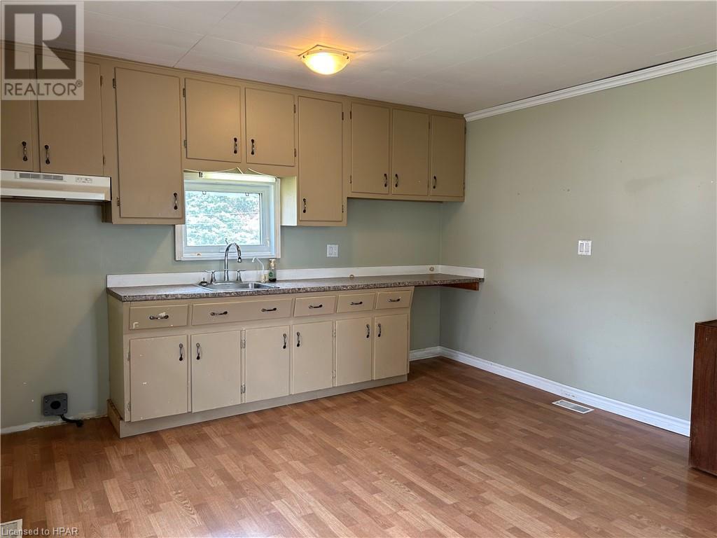 63 East William Street, Seaforth, Ontario  N0K 1W0 - Photo 6 - 40566729