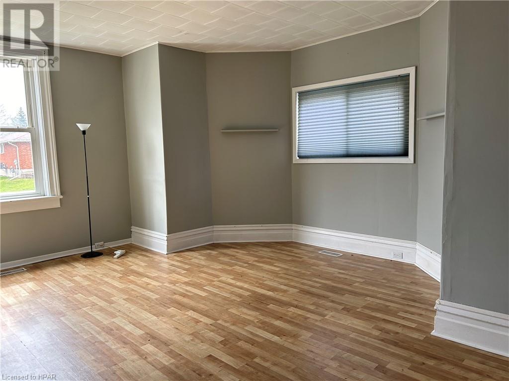 63 East William Street, Seaforth, Ontario  N0K 1W0 - Photo 9 - 40566729