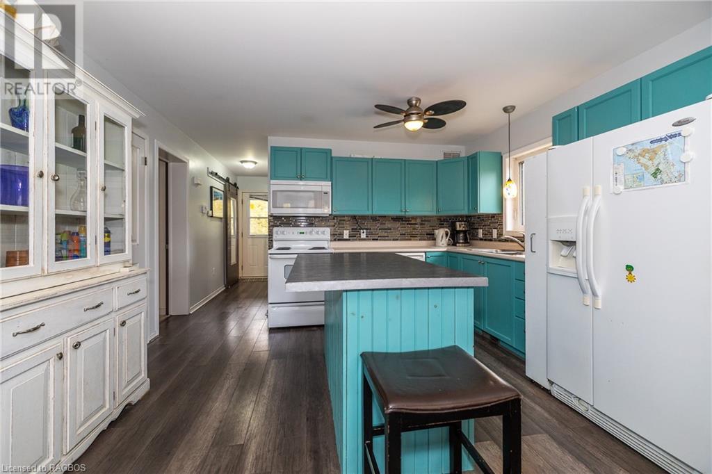 7078 Highway 6, Tobermory, Ontario  N0H 2R0 - Photo 6 - 40567069