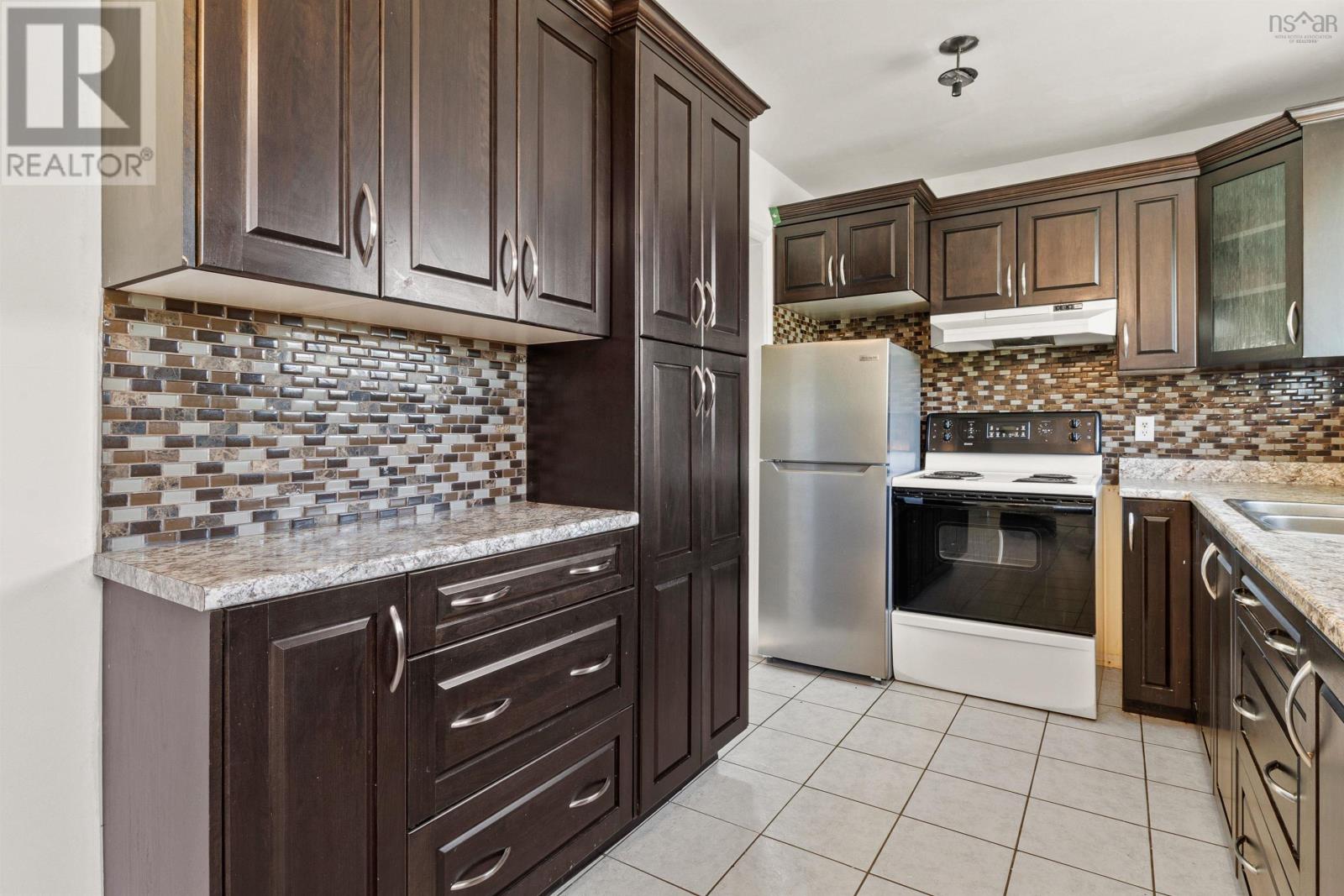 169 Nordic Crescent, Lower Sackville, Nova Scotia  B4C 2E4 - Photo 16 - 202406332