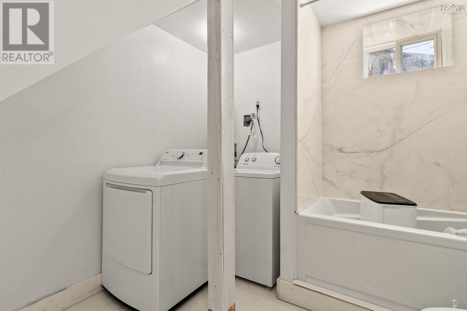 169 Nordic Crescent, Lower Sackville, Nova Scotia  B4C 2E4 - Photo 32 - 202406332