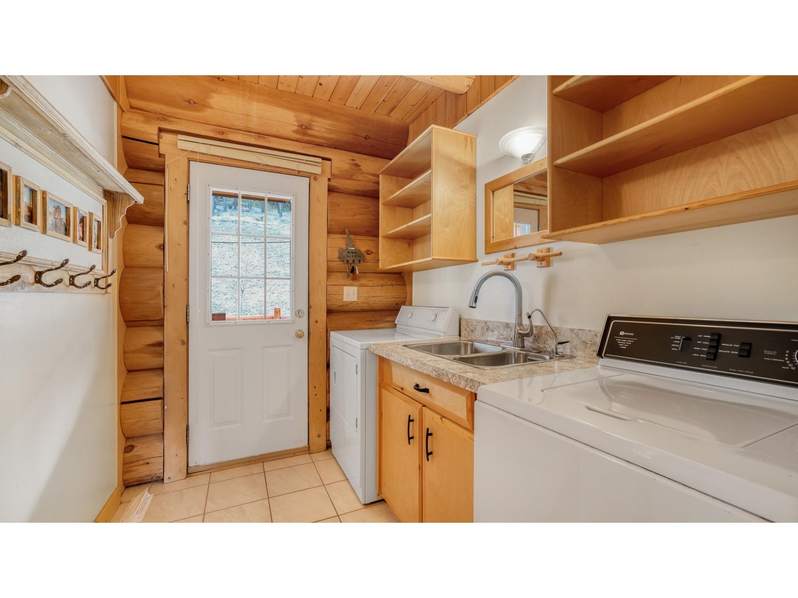 5571 Highway 93/95, Fairmont Hot Springs, British Columbia  V0B 1L2 - Photo 23 - 2475909