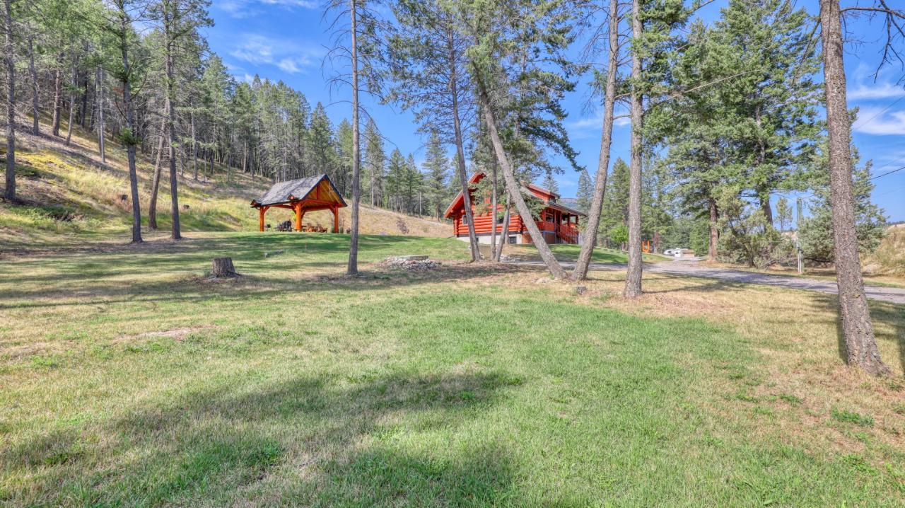 5571 Highway 93/95, Fairmont Hot Springs, British Columbia  V0B 1L2 - Photo 32 - 2475909