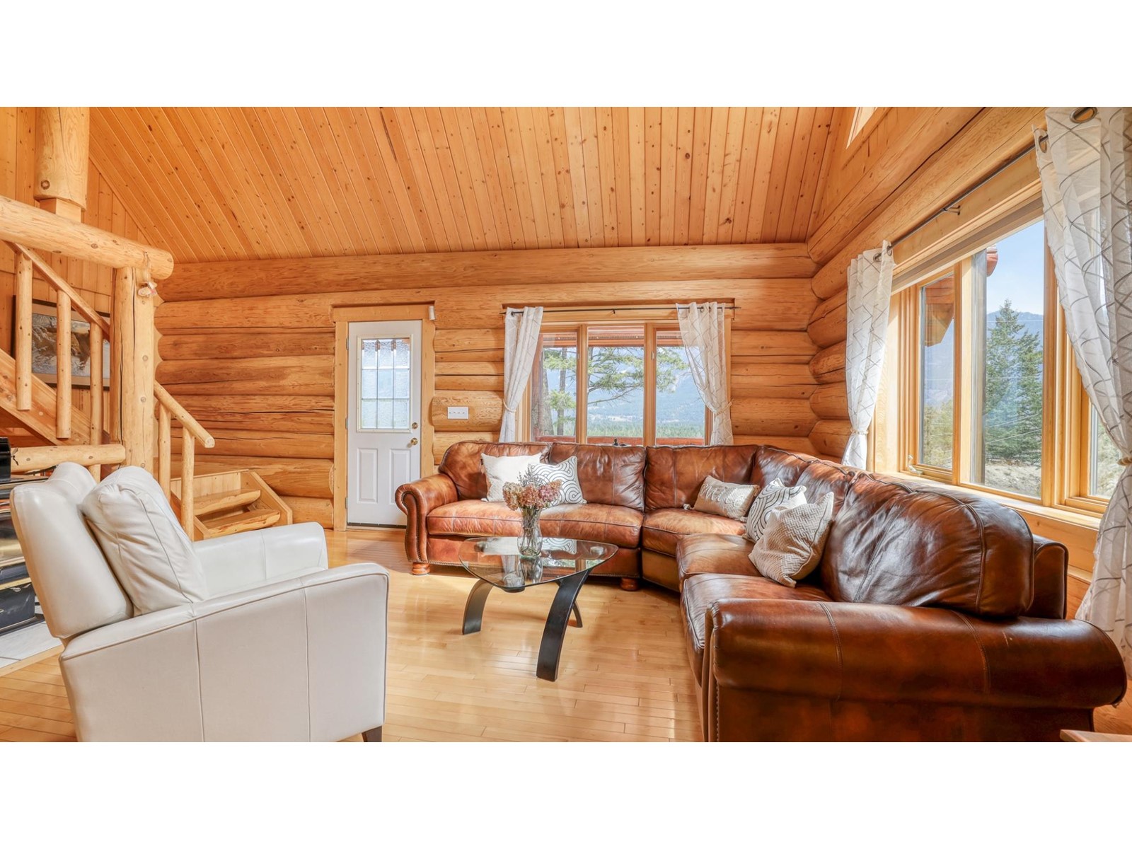 5571 Highway 93/95, Fairmont Hot Springs, British Columbia  V0B 1L2 - Photo 6 - 2475909