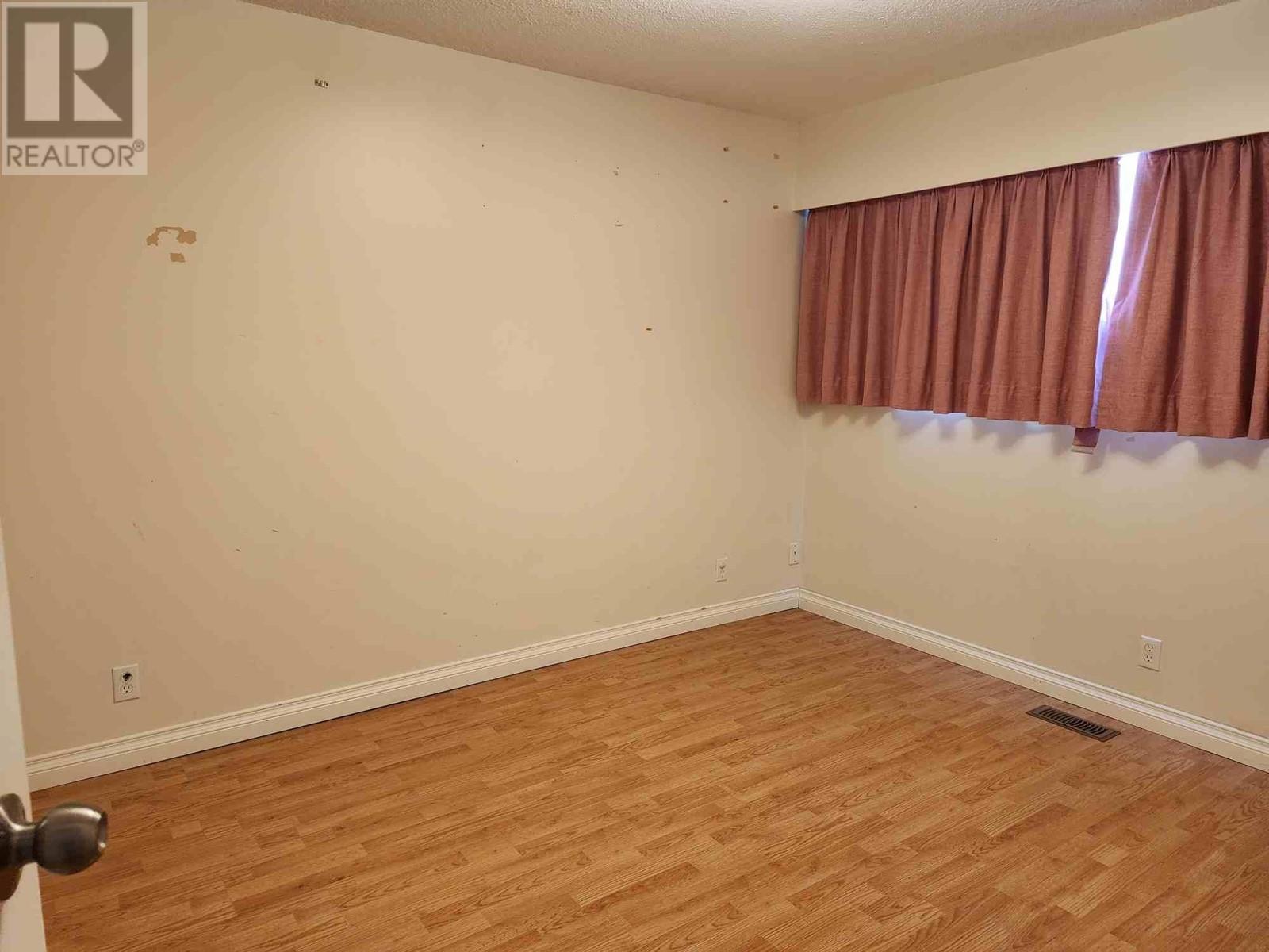 895 Main Street, Lillooet, British Columbia    - Photo 9 - 177617