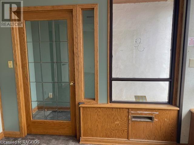 153 8th Street E, Owen Sound, Ontario  N4K 2C6 - Photo 2 - 40567175