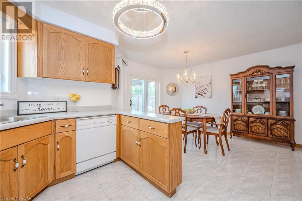 7 Parker Place, Guelph, Ontario  N1E 7A7 - Photo 13 - 40566601