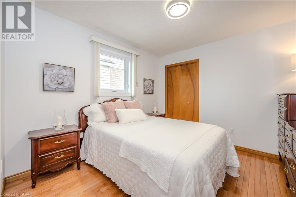 7 Parker Place, Guelph, Ontario  N1E 7A7 - Photo 14 - 40566601
