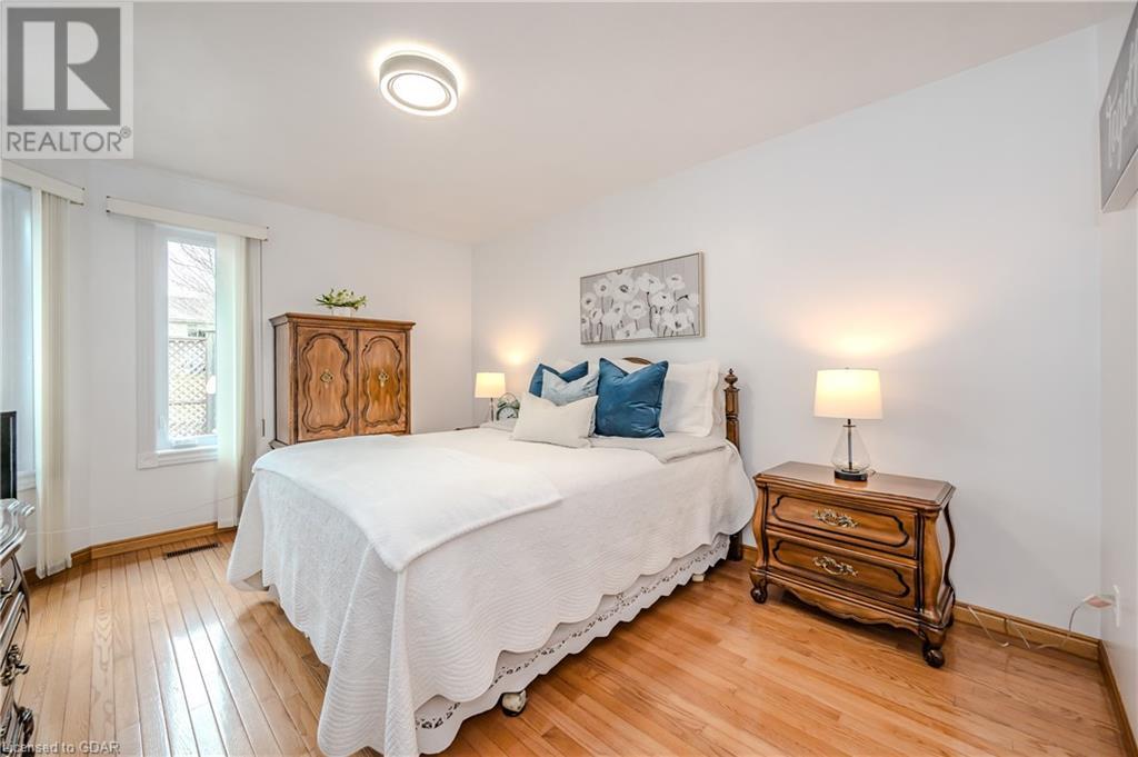 7 Parker Place, Guelph, Ontario  N1E 7A7 - Photo 16 - 40566601