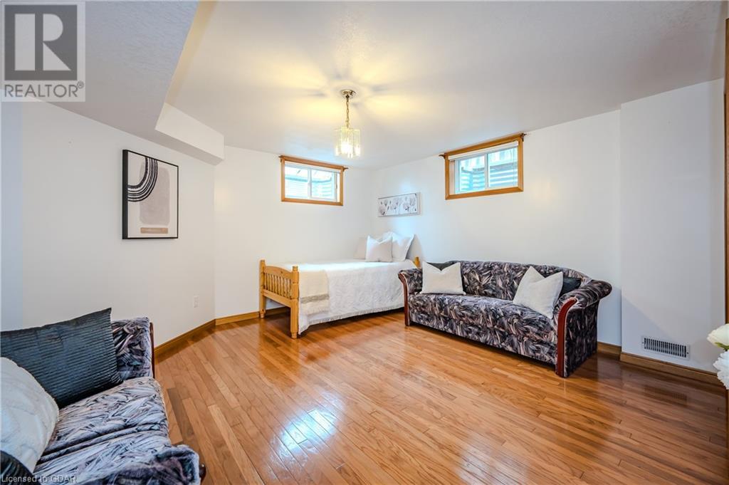 7 Parker Place, Guelph, Ontario  N1E 7A7 - Photo 25 - 40566601