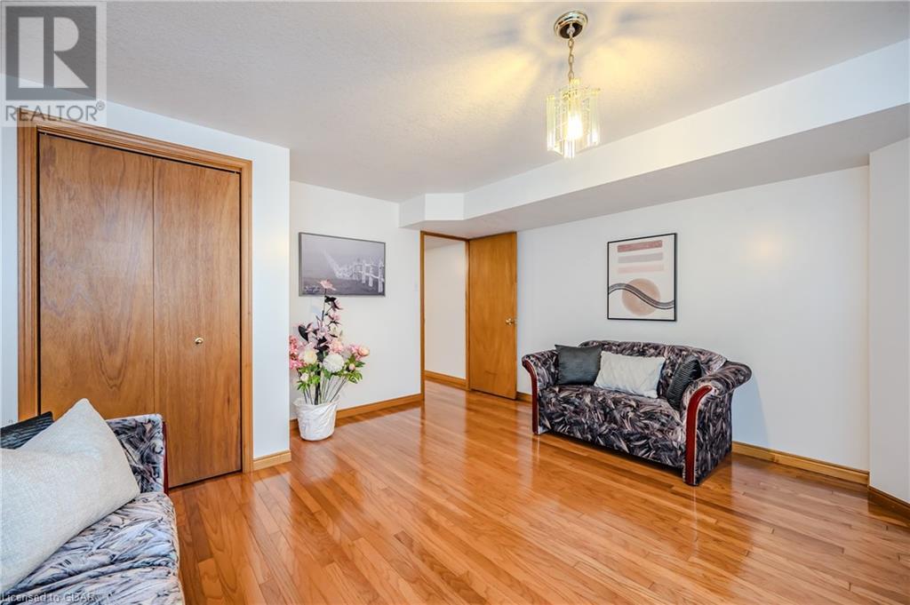 7 Parker Place, Guelph, Ontario  N1E 7A7 - Photo 26 - 40566601