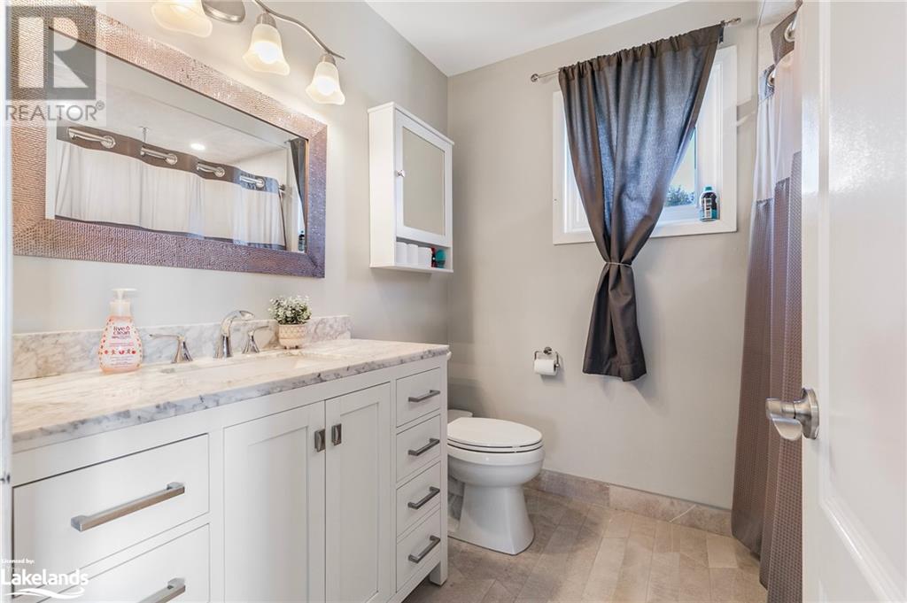 912 Sloan Circle Drive, Innisfil, Ontario  L0L 1K0 - Photo 10 - 40567075