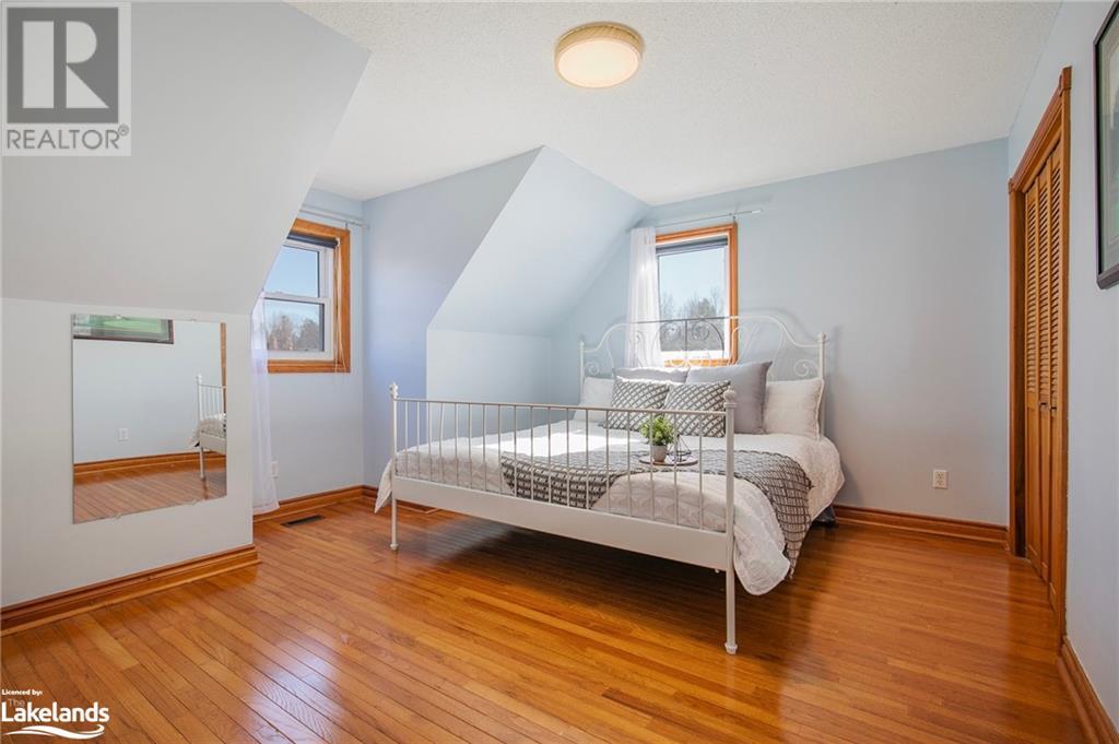 912 Sloan Circle Drive, Innisfil, Ontario  L0L 1K0 - Photo 12 - 40567075