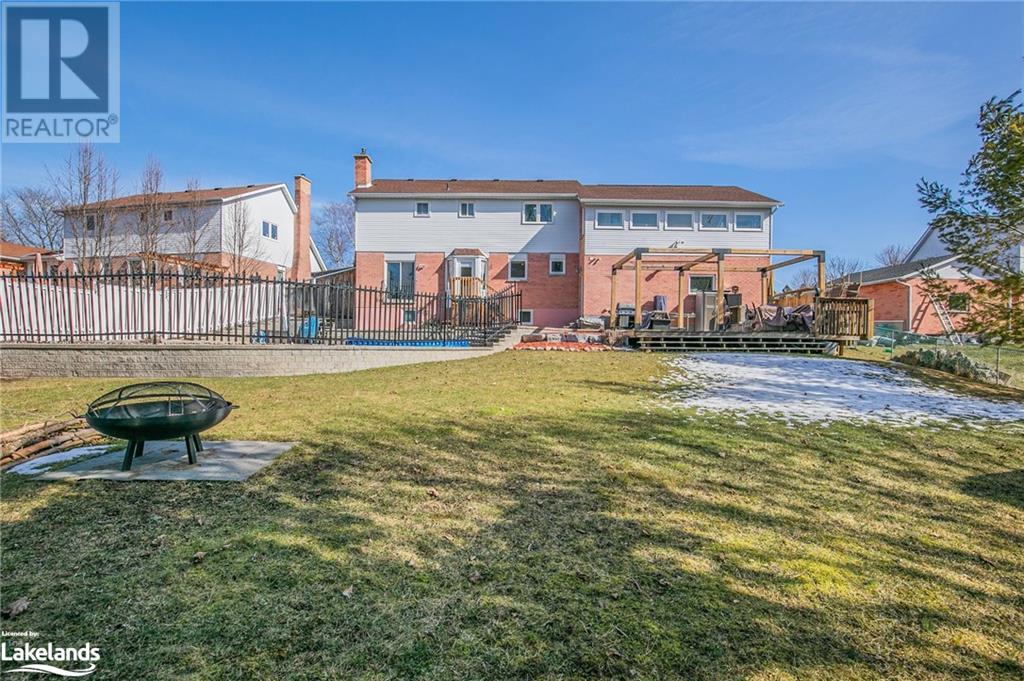 912 Sloan Circle Drive, Innisfil, Ontario  L0L 1K0 - Photo 19 - 40567075