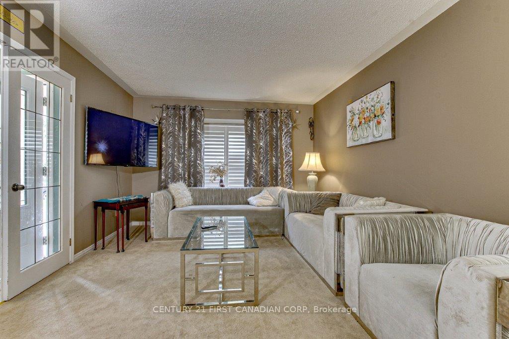 78 Benedict Crt, London, Ontario  N5Y 5H6 - Photo 5 - X8207366