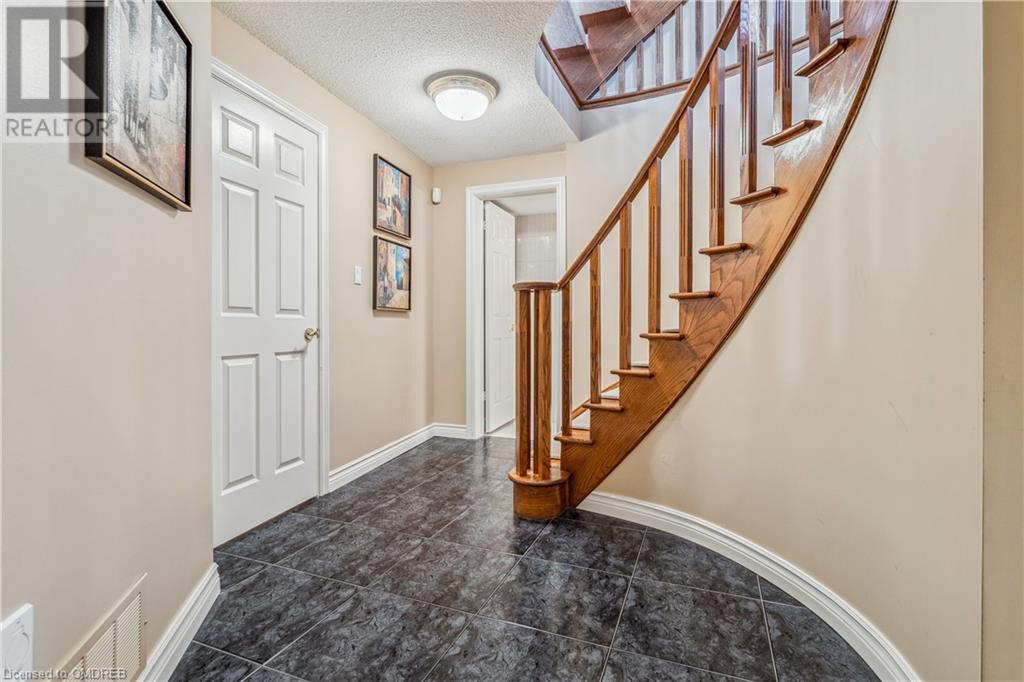 77 Adriatic Boulevard, Stoney Creek, Ontario  L8G 5C6 - Photo 31 - 40565143