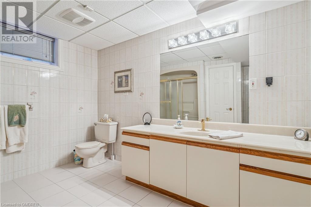 77 Adriatic Boulevard, Stoney Creek, Ontario  L8G 5C6 - Photo 39 - 40565143