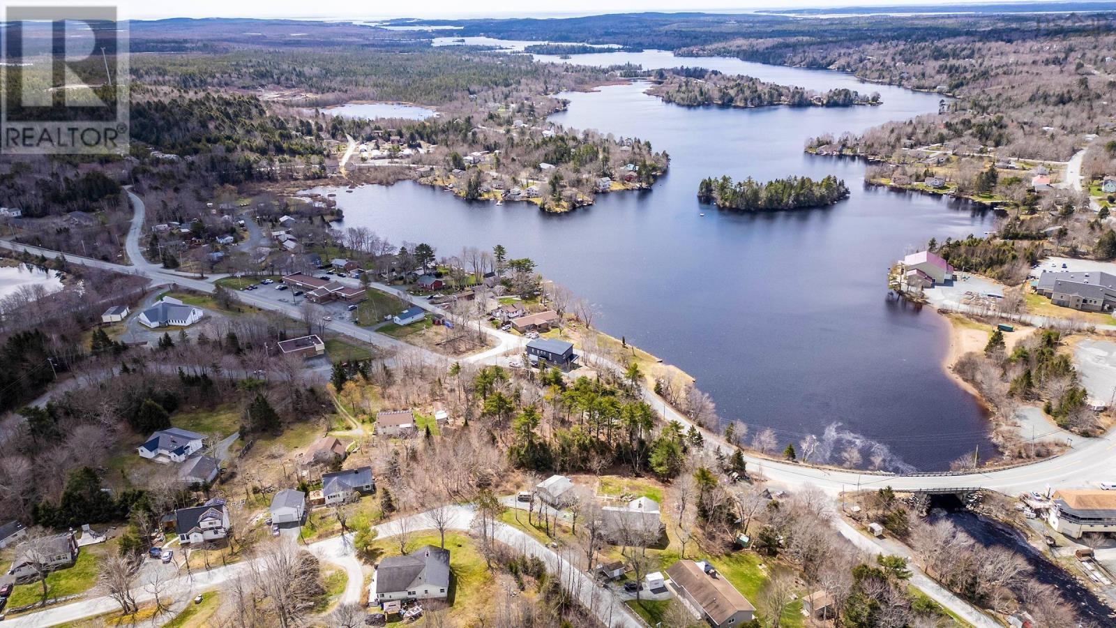 No 7 Highway, Lake Echo, Nova Scotia  B3E 1C8 - Photo 4 - 202406257