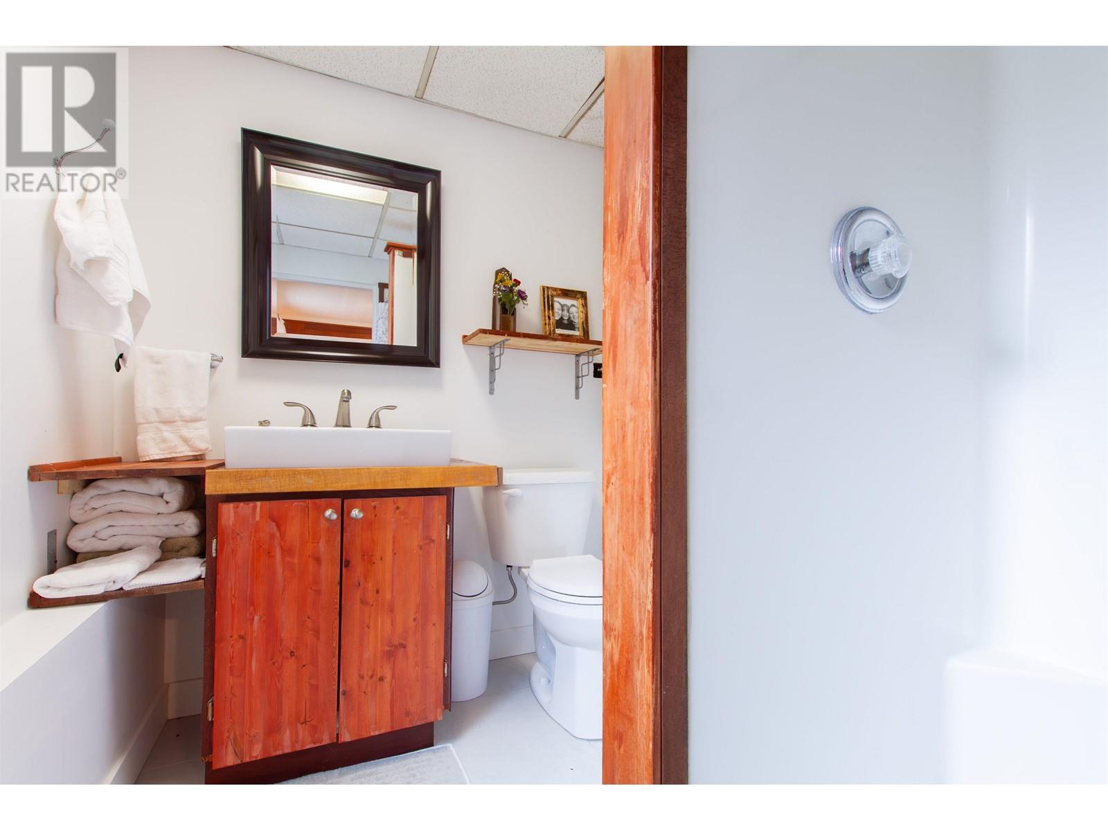 41569 Rod Road, Brackendale, British Columbia  V0N 1H0 - Photo 21 - R2866896