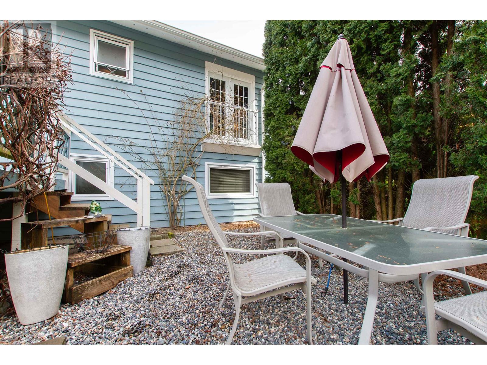 41569 Rod Road, Brackendale, British Columbia  V0N 1H0 - Photo 7 - R2866896