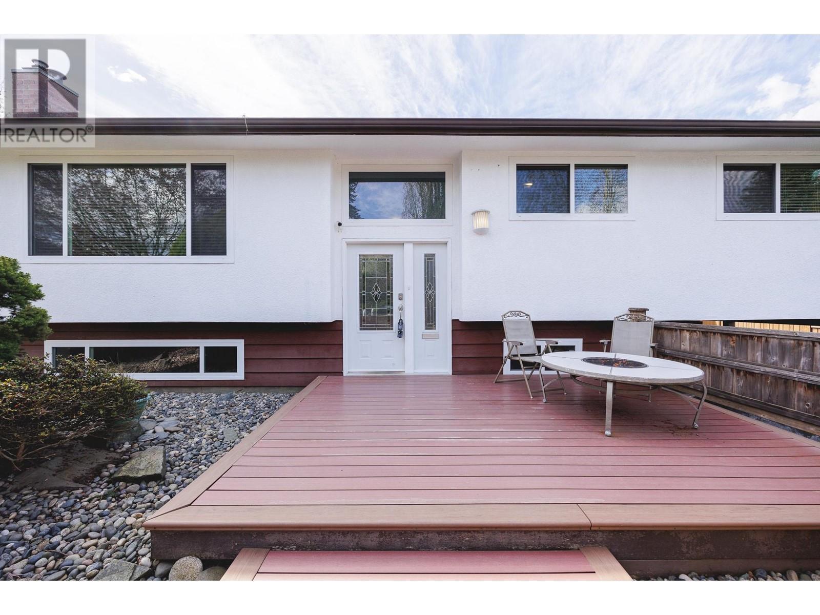 11703 216 Street, Maple Ridge, British Columbia  V2X 5H4 - Photo 2 - R2867002