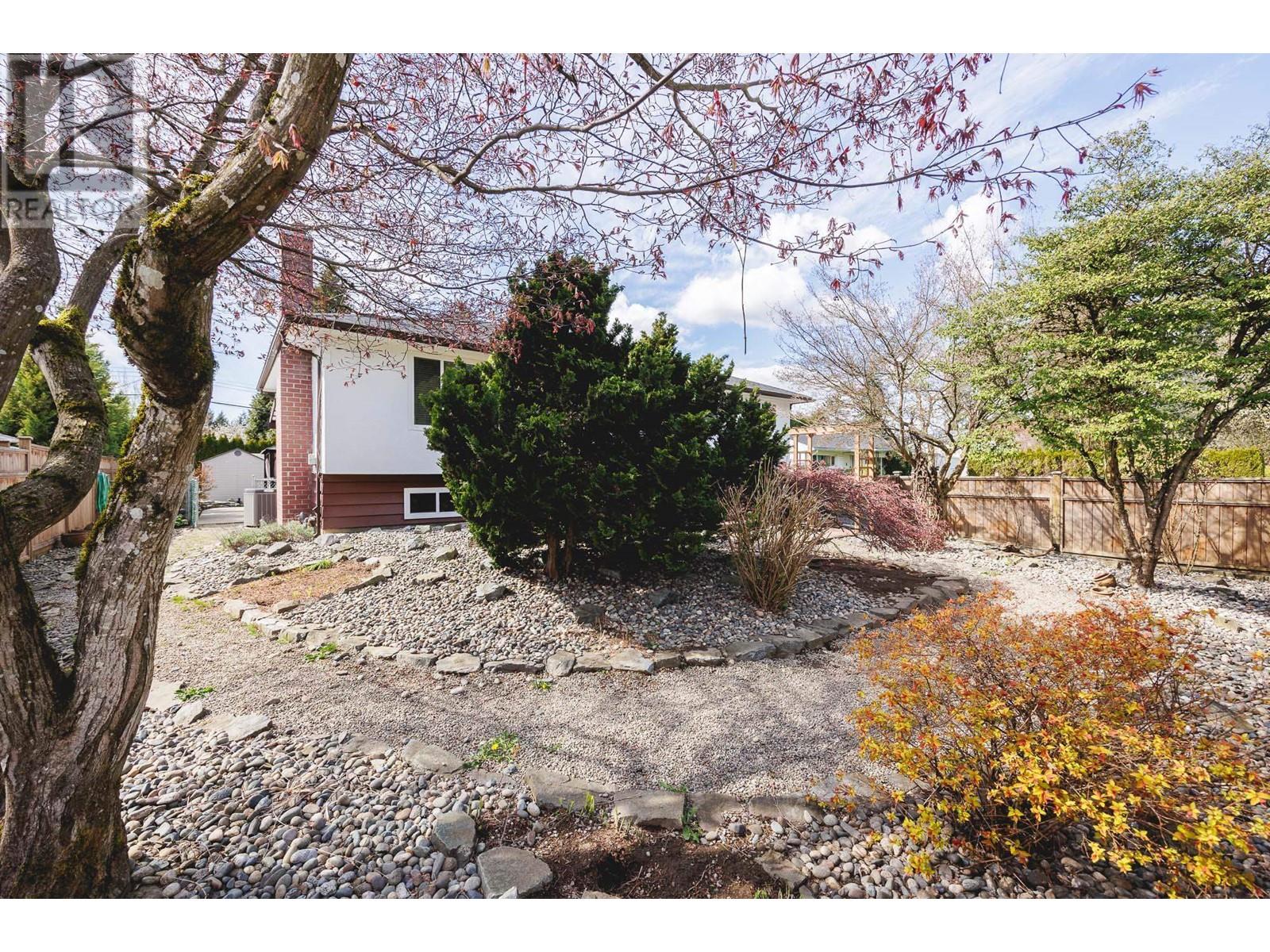 11703 216 Street, Maple Ridge, British Columbia  V2X 5H4 - Photo 3 - R2867002