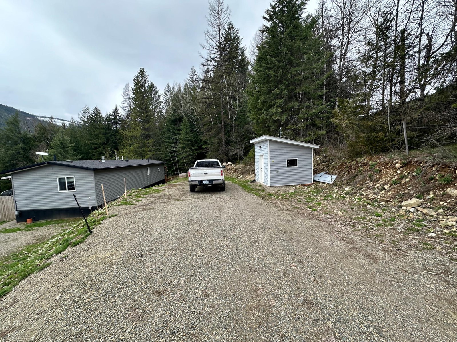 4248 Ross Spur Road, Ross Spur, British Columbia  V0G 1L1 - Photo 39 - 2475943