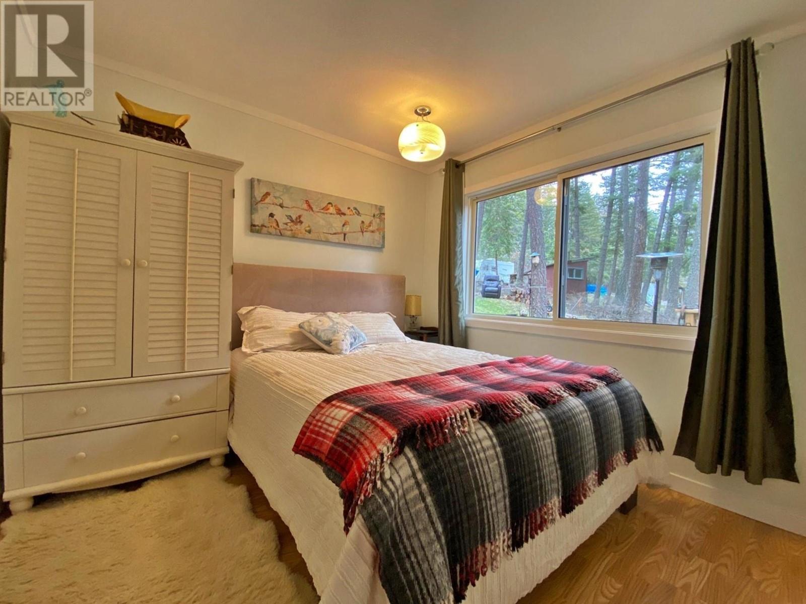 5472 Agate Bay Road, Barriere, British Columbia  V0E 2E0 - Photo 15 - 177624