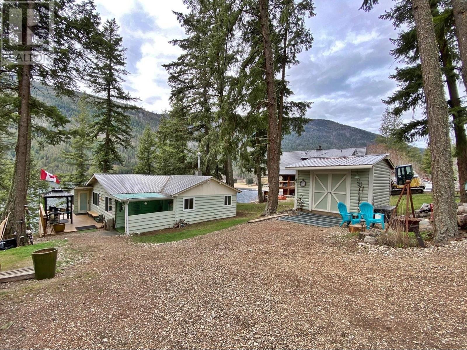 5472 Agate Bay Road, Barriere, British Columbia  V0E 2E0 - Photo 1 - 177624
