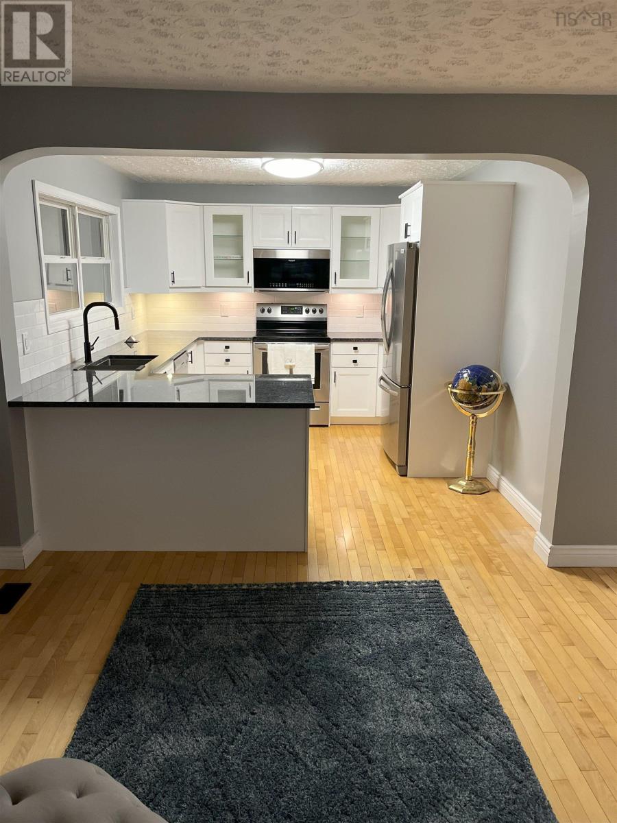 94 Frederick Avenue, Fairview, Nova Scotia  B3N 2K8 - Photo 11 - 202406282