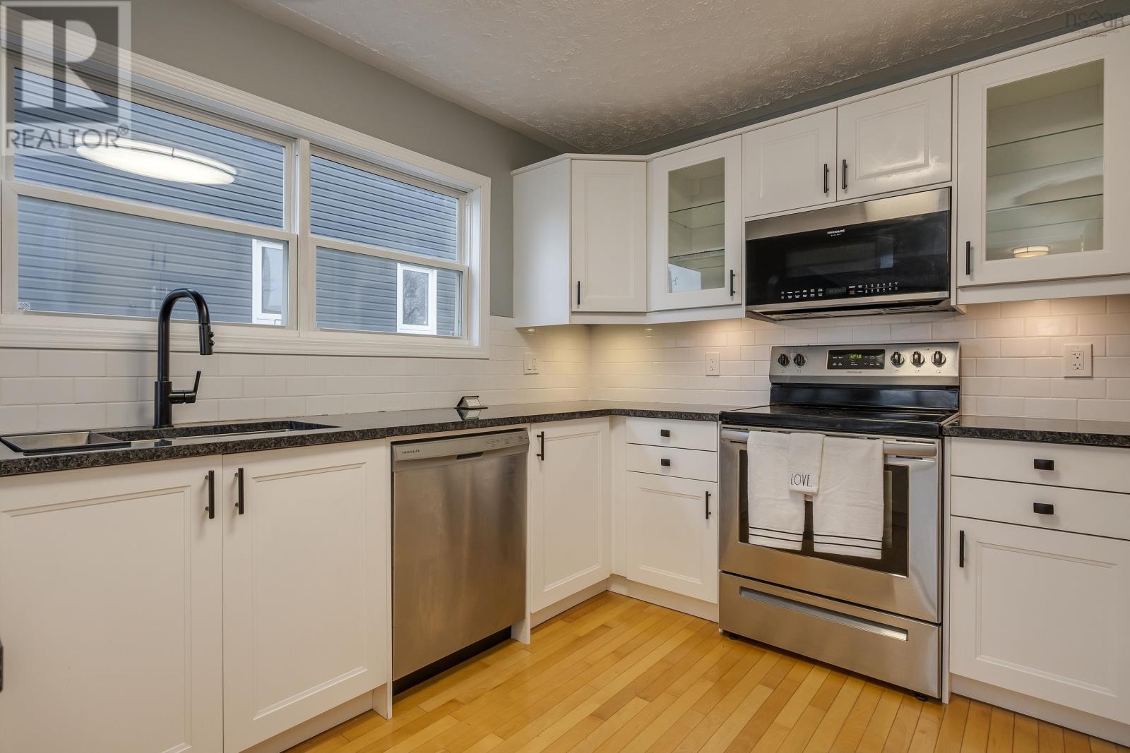 94 Frederick Avenue, Fairview, Nova Scotia  B3N 2K8 - Photo 17 - 202406282