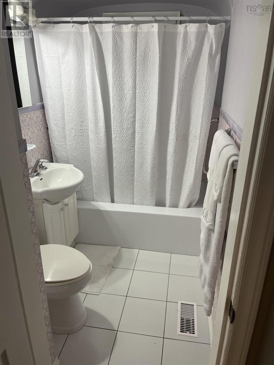 94 Frederick Avenue, Fairview, Nova Scotia  B3N 2K8 - Photo 25 - 202406282