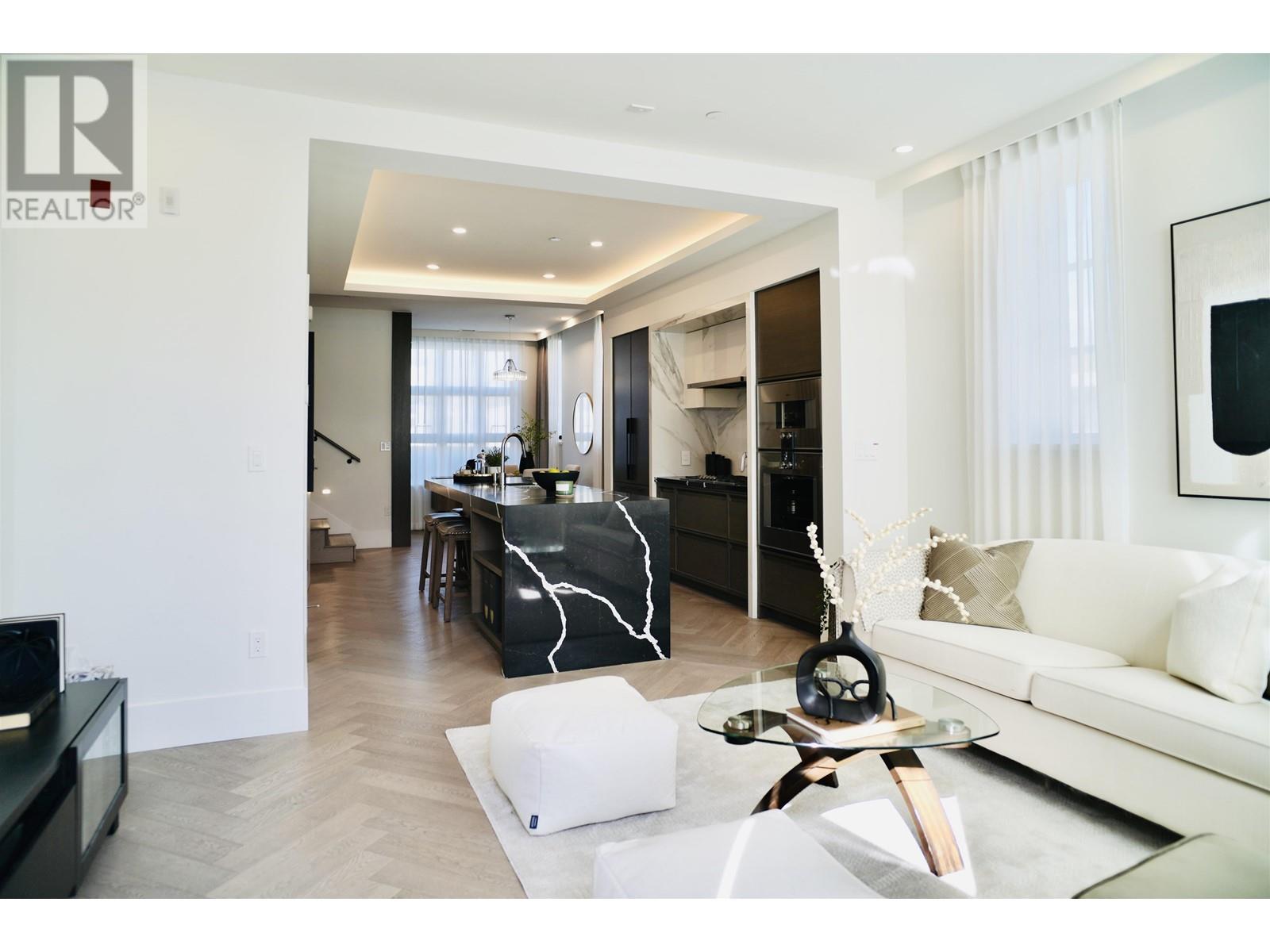 4082 Macdonald Street, Vancouver, British Columbia  V6L 0C2 - Photo 8 - R2866872