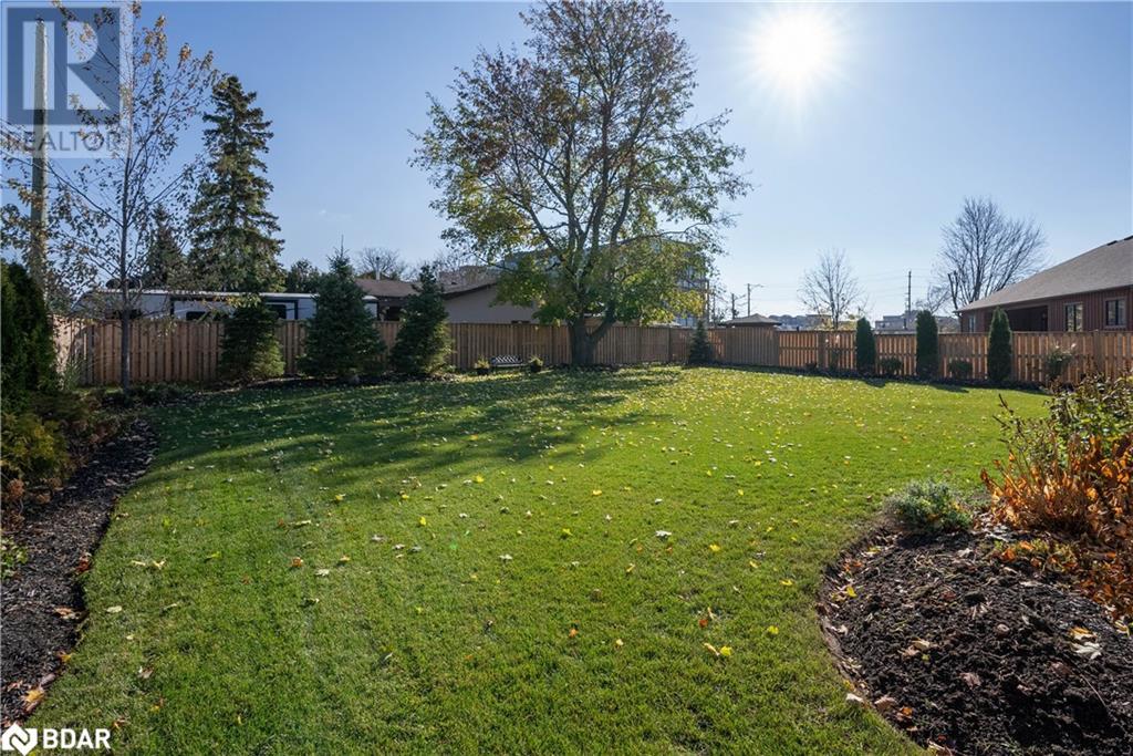 203 Montgomery Drive, Barrie, Ontario  L4N 4G9 - Photo 31 - 40566412