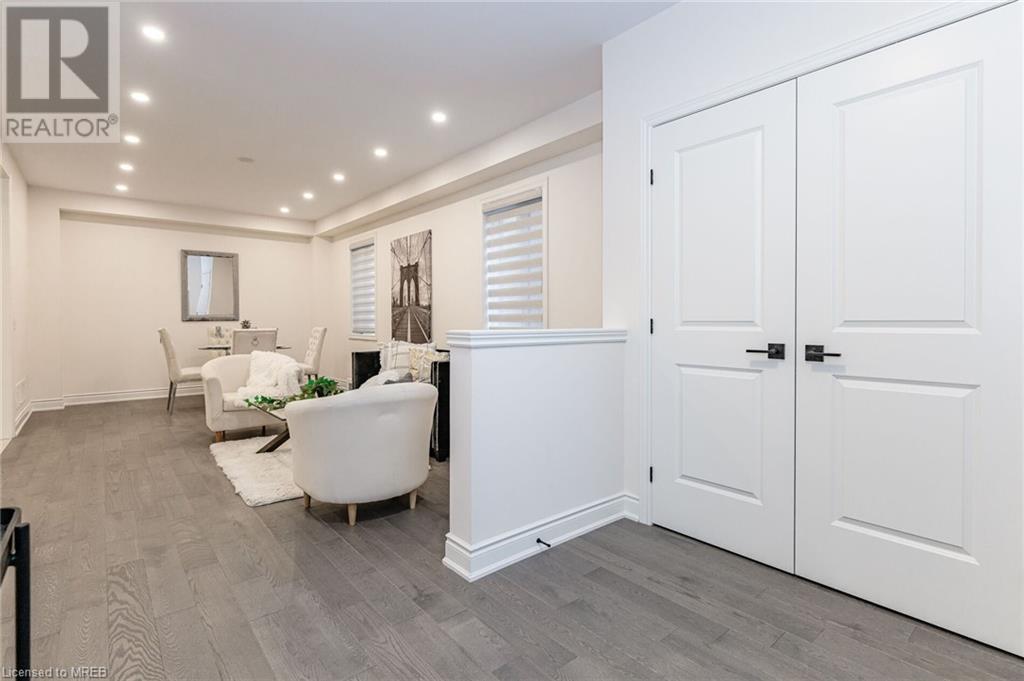 201 Whittington Drive, Hamilton, Ontario  L9L 0H6 - Photo 7 - 40567309