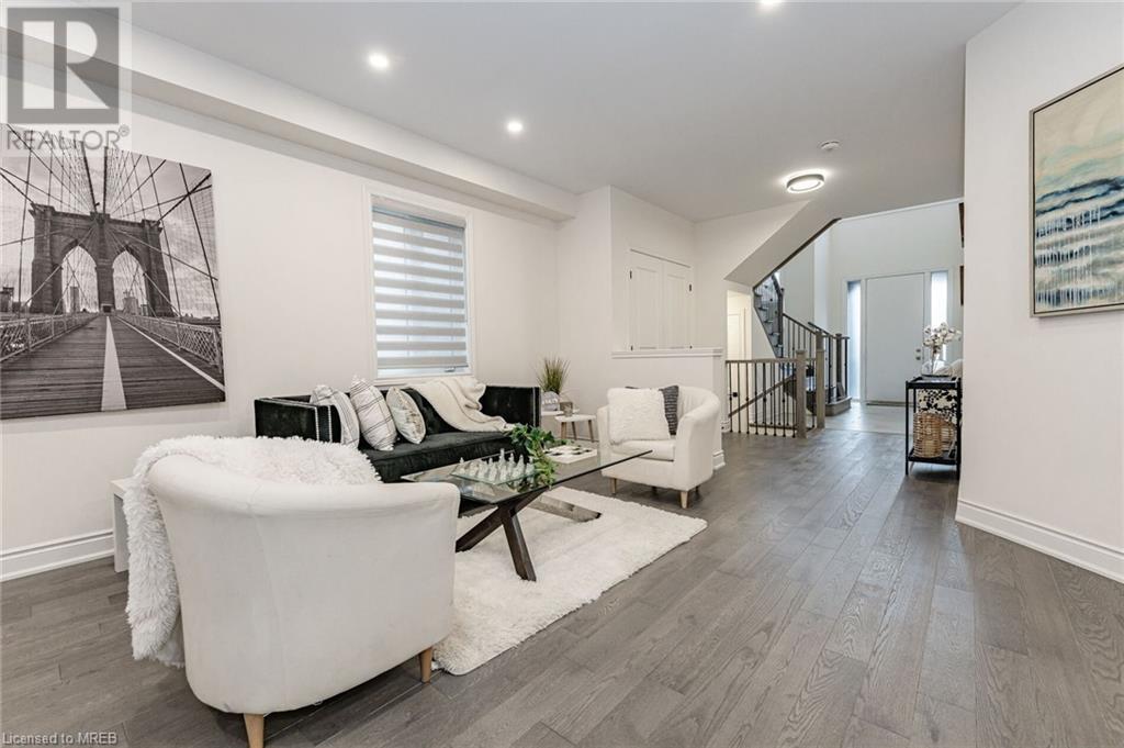 201 Whittington Drive, Hamilton, Ontario  L9L 0H6 - Photo 8 - 40567309