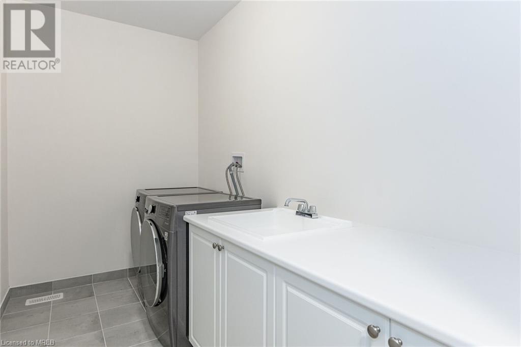 201 Whittington Drive, Hamilton, Ontario  L9L 0H6 - Photo 37 - 40567309