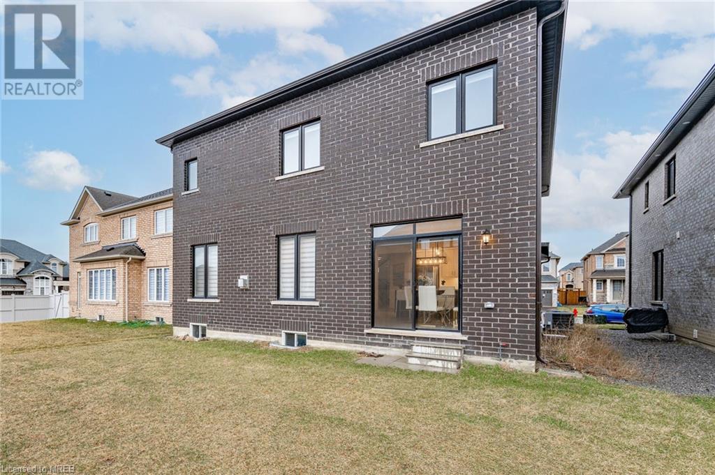 201 Whittington Drive, Hamilton, Ontario  L9L 0H6 - Photo 39 - 40567309