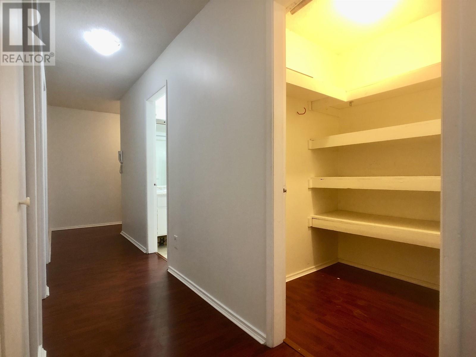 301 8020 Ryan Road, Richmond, British Columbia  V7A 2E5 - Photo 3 - R2867045