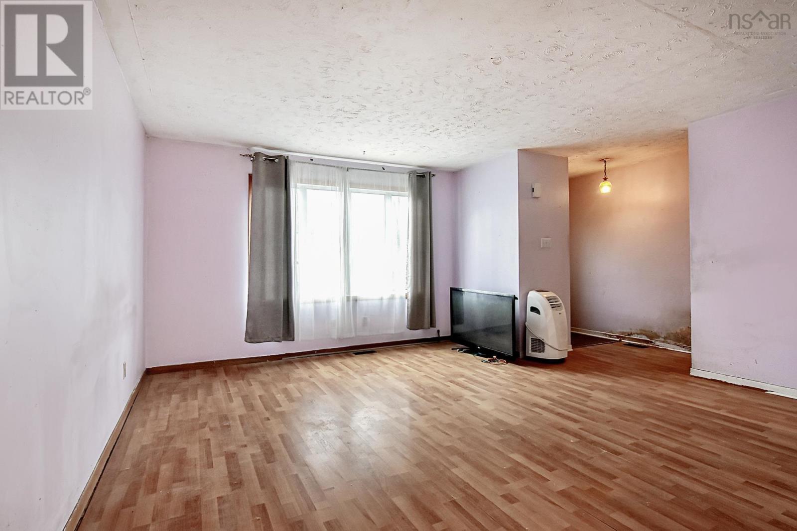 36 Matador Court, Lower Sackville, Nova Scotia  B4C 3G9 - Photo 3 - 202406235