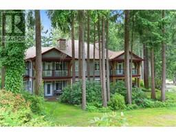 405/406A 366 Clubhouse Dr, courtenay, British Columbia