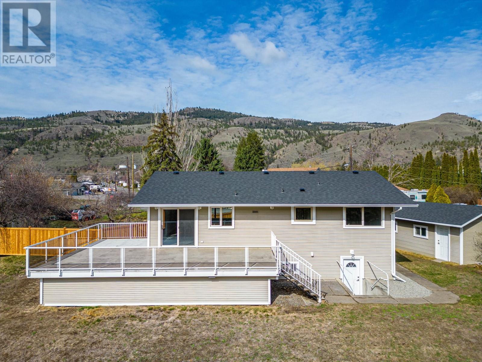 605 Porterfield Road, Kamloops, British Columbia  V2B 6M5 - Photo 1 - 177632