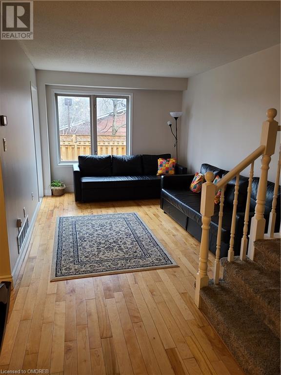 1276 Silvan Forest Drive Unit# 33, Burlington, Ontario  L7M 4V8 - Photo 5 - 40567448