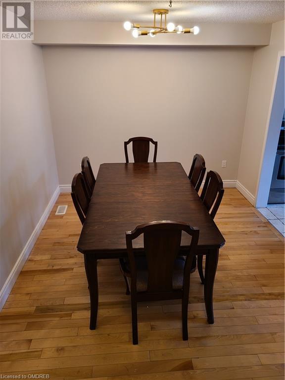 1276 Silvan Forest Drive Unit# 33, Burlington, Ontario  L7M 4V8 - Photo 9 - 40567448