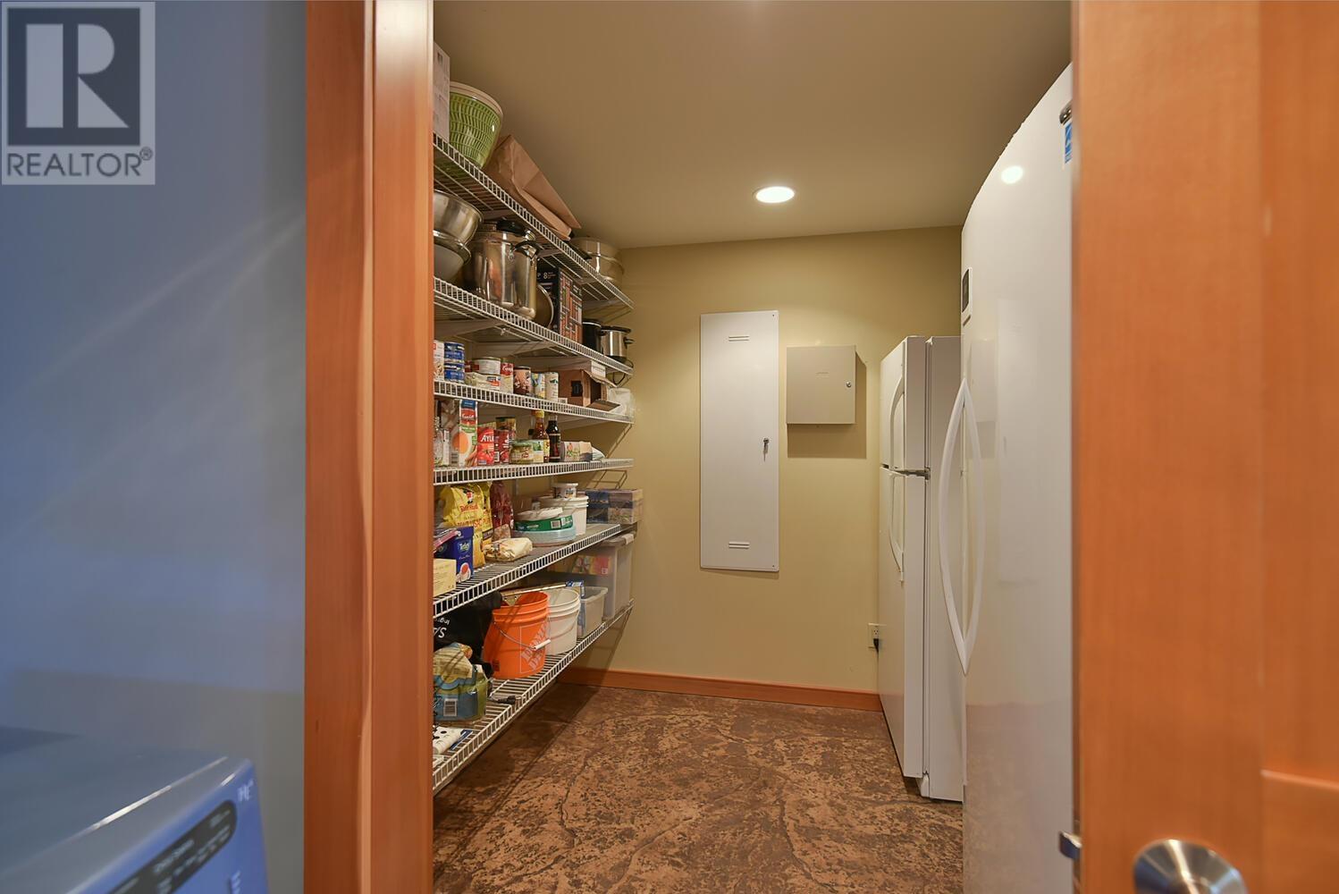 5728 Boulevard Street, Sechelt, British Columbia  V0N 3A0 - Photo 33 - R2867139