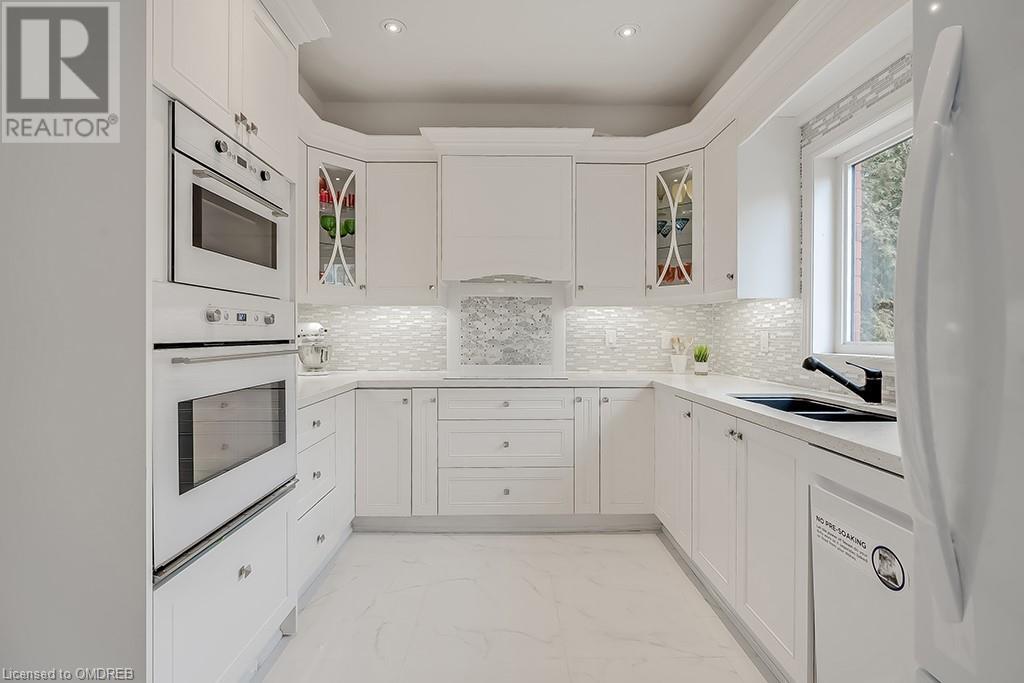 2237 Proudfoot Trail, Oakville, Ontario  L6M 3S7 - Photo 12 - 40567337