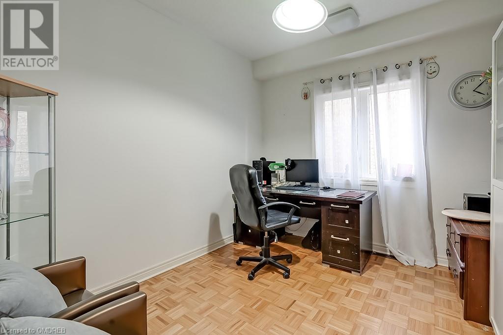 2237 Proudfoot Trail, Oakville, Ontario  L6M 3S7 - Photo 17 - 40567337