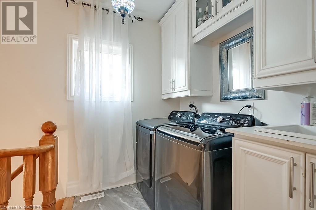 2237 Proudfoot Trail, Oakville, Ontario  L6M 3S7 - Photo 18 - 40567337