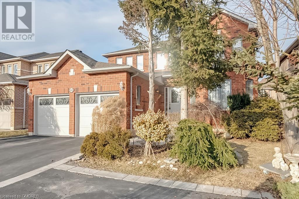 2237 Proudfoot Trail, Oakville, Ontario  L6M 3S7 - Photo 2 - 40567337