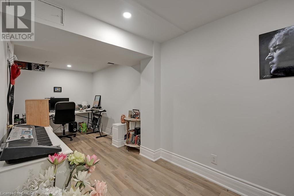 2237 Proudfoot Trail, Oakville, Ontario  L6M 3S7 - Photo 31 - 40567337